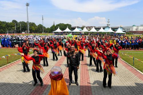 DATUK SERI AHMAD FAIZAL AZUMU 