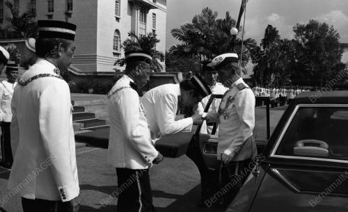 JB02_14012015_SULTAN_JOHOR