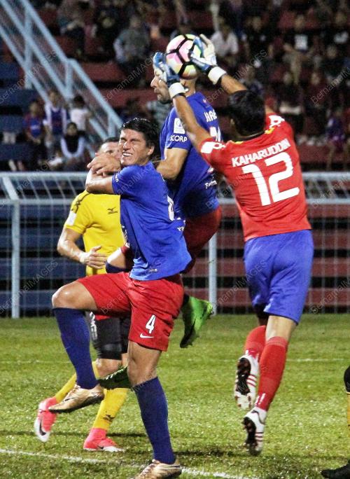 JB02_14042017_LIGA_PERDANA