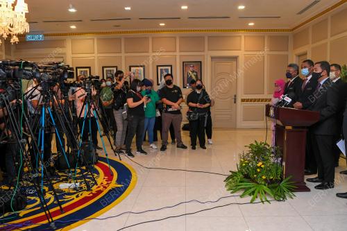 DATUK ONN HAFIZ GHAZI 