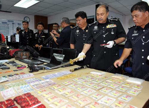 JB02_14052014_POLIS_JOHOR