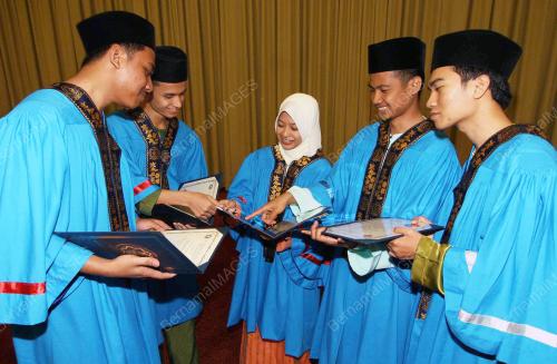 KONVOKESYEN KE-10 MARSAH