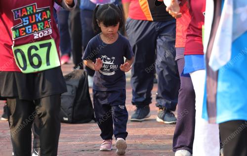 KARNIVAL SEGAMAT SIHAT