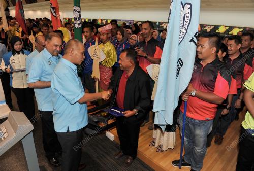 JB02_15022015_PDRM_BOWLING