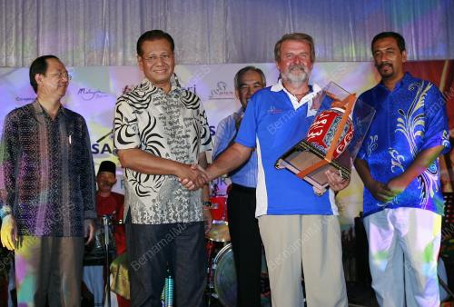 ABDUL GHANI OTHMAN