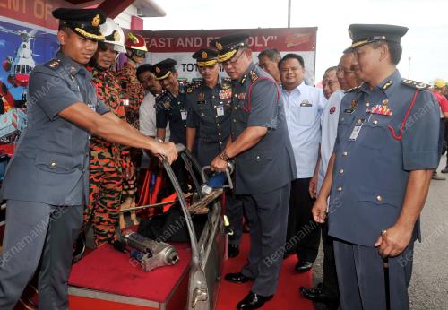 JB02_15052017_BALAI_BOMBA_BN201705143516