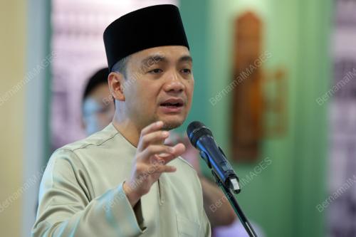 DATUK ONN HAFIZ GHAZI 