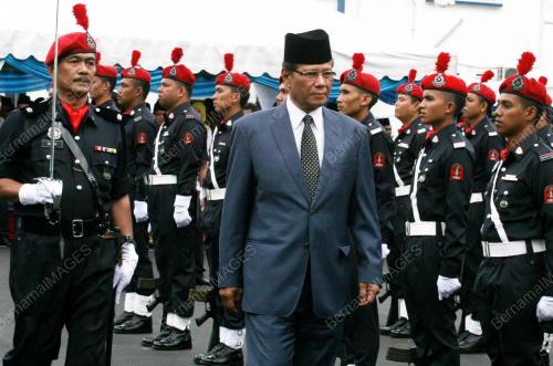 DATUK ABDUL GHANI OTHMAN
