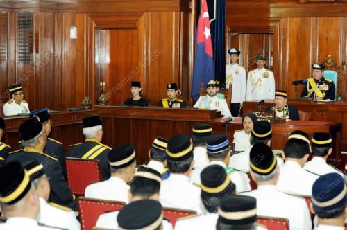 JB02_15082013_SIDANG_DEWAN