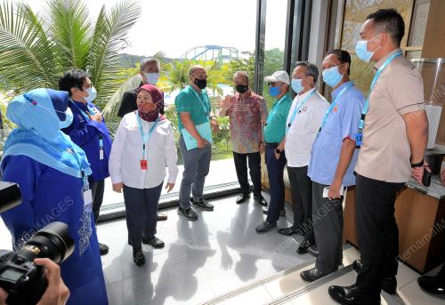 TAN SRI MUHYIDDIN YASSIN