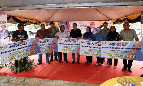 DATUK SERI MOHAMAED KHALED NORDIN