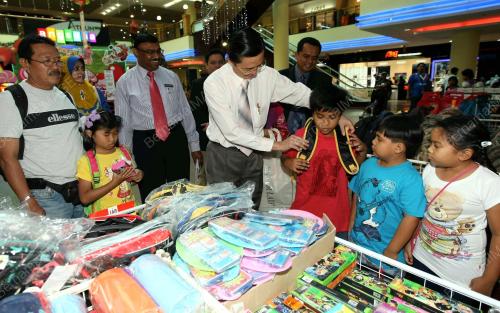 JB02_17122013_JULAN_KE_SEKOLAH