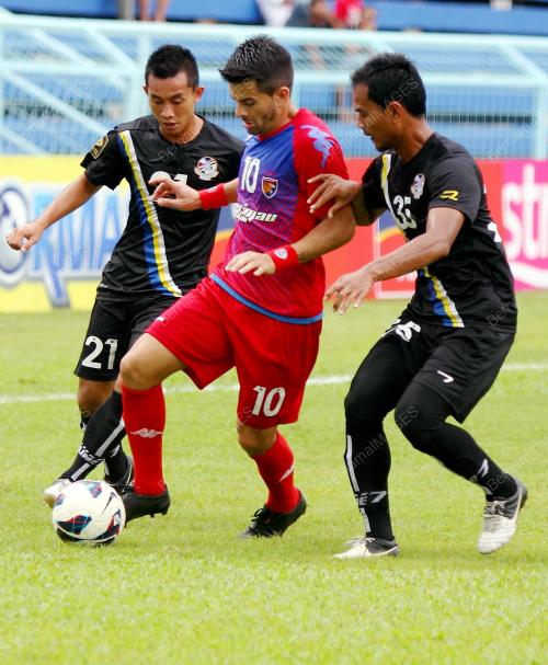JB02_18022013_LIGA_PERDANA