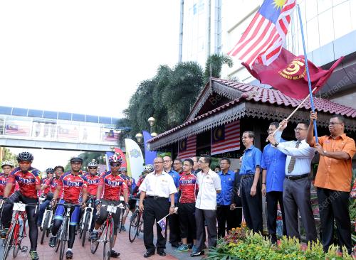 JB02_18082015_DATUK_AYUB