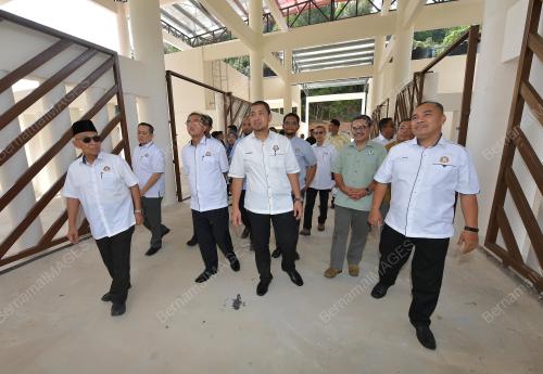 DATUK DR SAHRUDDIN JAMAL