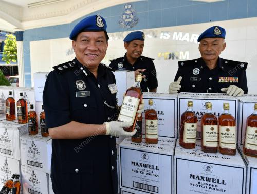 JB02_19032019_MINUMAN_KERAS_BN201903193812