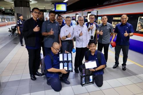 DATUK FAHMI FADZIL