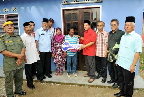 JB02_19052013_RUMAH_NELAYAN