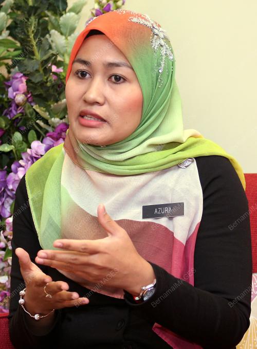 JB02_19112014_PUAN_AZURA