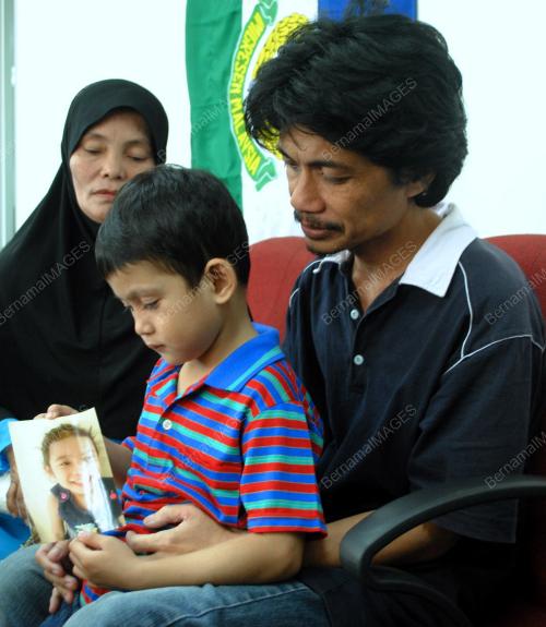 JB02_20032012_HENDRY_YONGOT