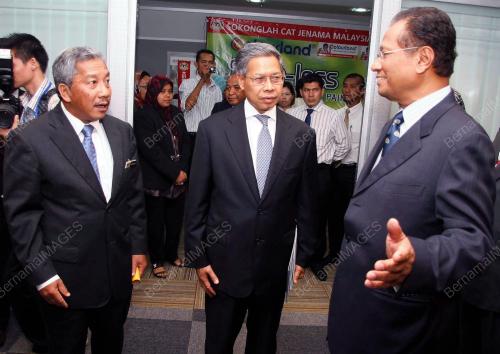 MUSTAPA MOHAMED