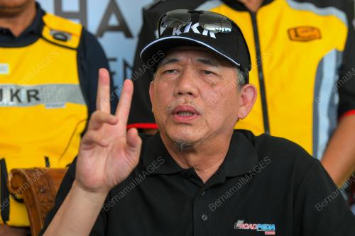 DATUK SERI FADILLAH YUSOF 