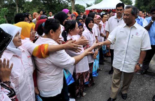 JB02_20102012_WARGA_INDUSTRI
