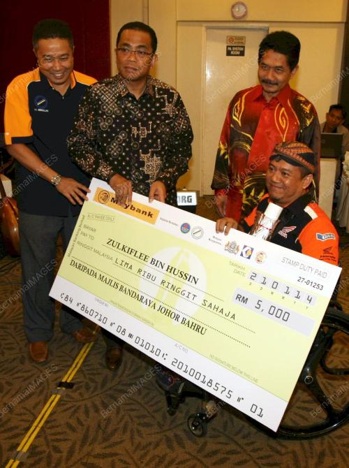 DATUK SERI MOHAMED KHALED NORDIN