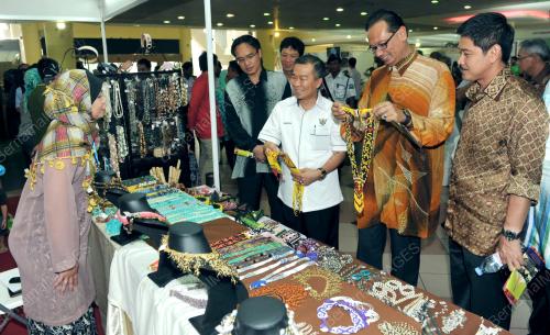 JB02_21062013_USAHAWAN_SARAWAK