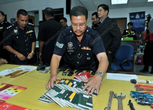 DATUK MOHD MOHKTAR MOHD SHARIFF