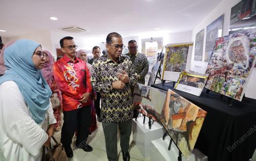 DATUK SERI MOHAMAED KHALED NORDIN