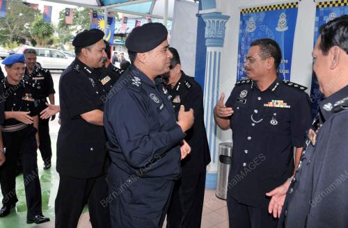 DATUK KHALID ABU BAKAR