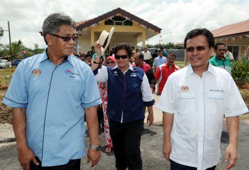 DATUK SERI MOHD SHAFIE APDAL