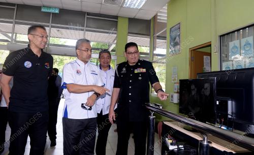 MOHD ZAMRI MAT ZAIN
