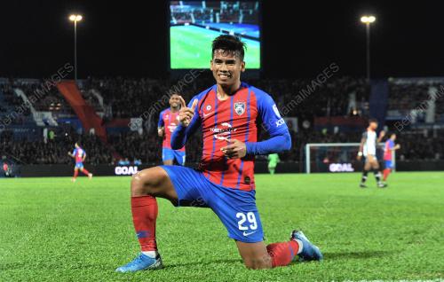 JB02_23082019_JDT