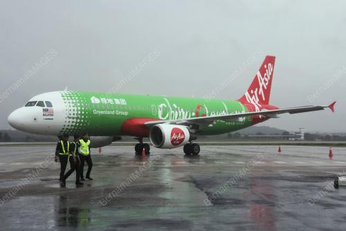 JB02_24022017_AIR_ASIA