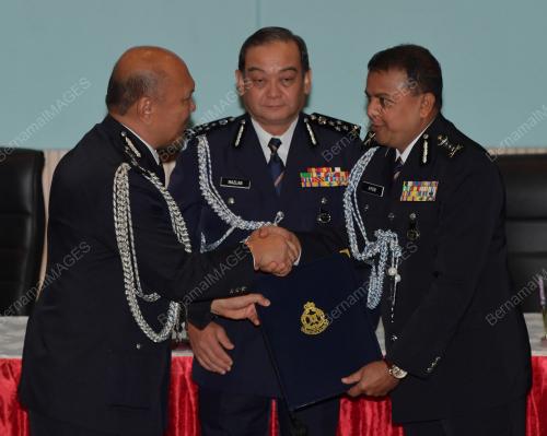 DATUK MAZLAN MANSOR