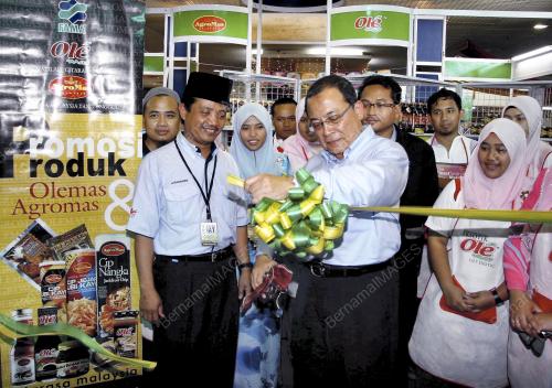 AHMAD ZAHRI JAMIL