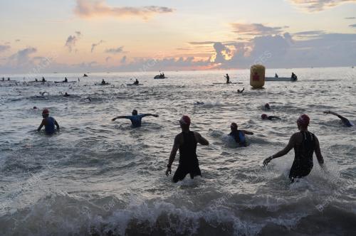 IRONMAN 70.3 DESARU COAST