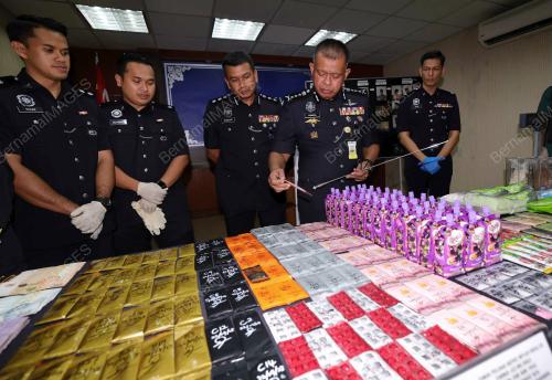 DATUK KAMARUL AZMAN MAMAT