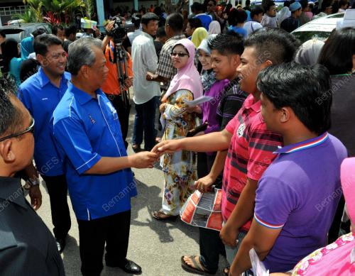JB02_25022013_TPM_BR1M_PAGOH
