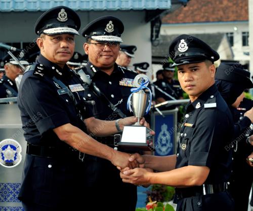 JB02_25032013_HARI_POLIS_KE-206