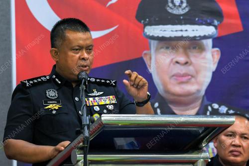 DATUK KAMARUL ZAMAN MAMAT