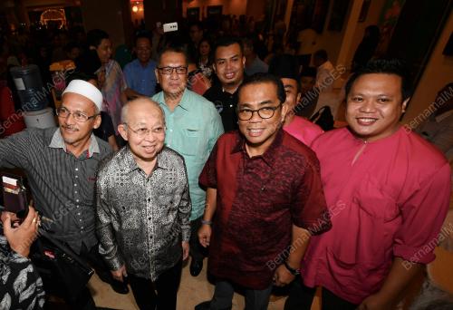 JB02_25062018_UMNO_BN201806241258