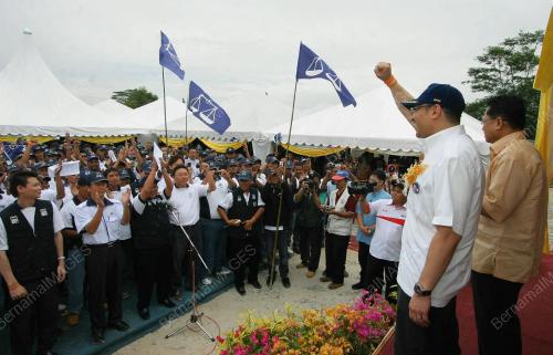 HISHAMMUDDIN TUN HUSSEIN