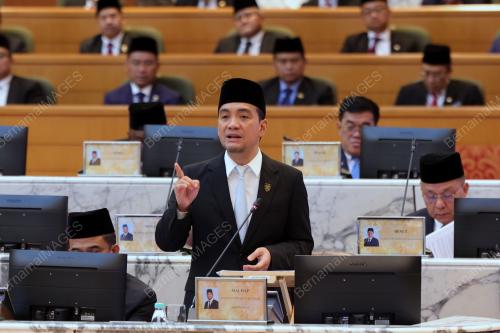 DATUK ONN HAFIZ GHAZI 