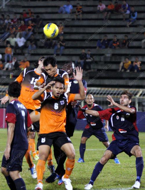 JB02_26062012_LIGA_SUPER