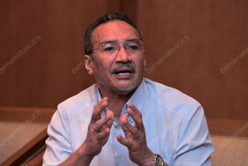 DATUK SERI HISHAMMUDDIN TUN HUSSEIN