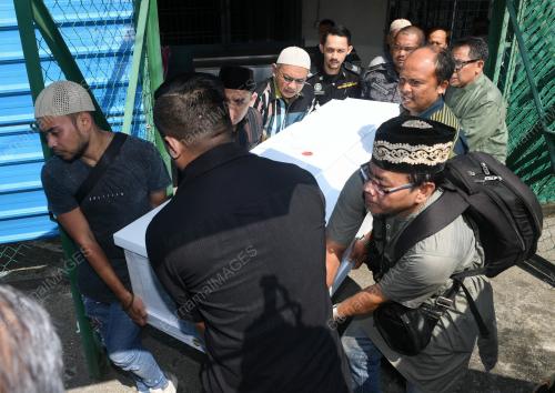 JB02_26092018_PAK_NGAH