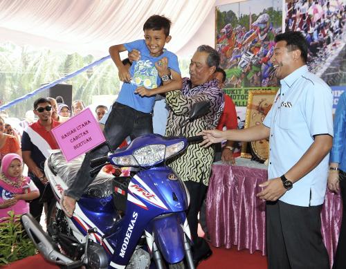 JB02_27062014_KARNIVAL_RAKYAT